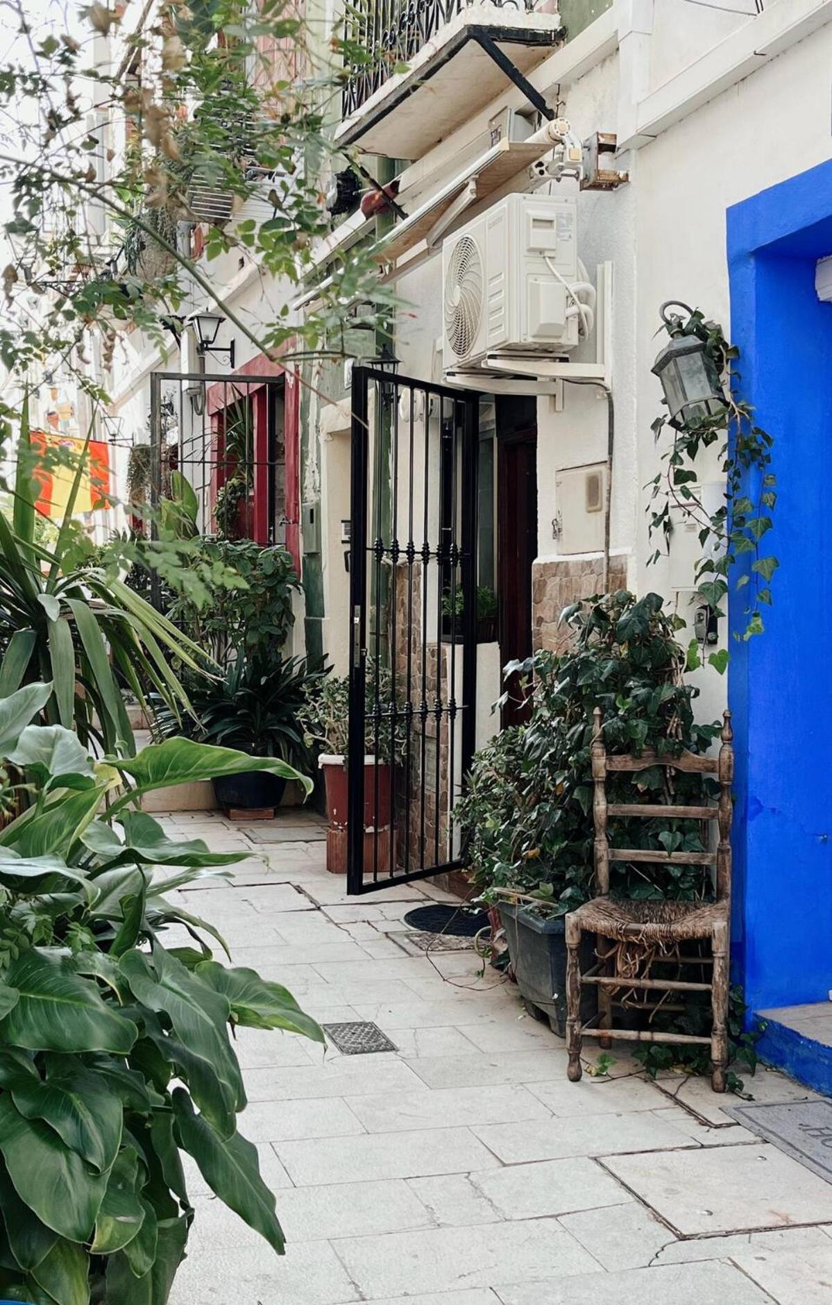 Apartamento En Casco Antiguo De Alicante Esterno foto